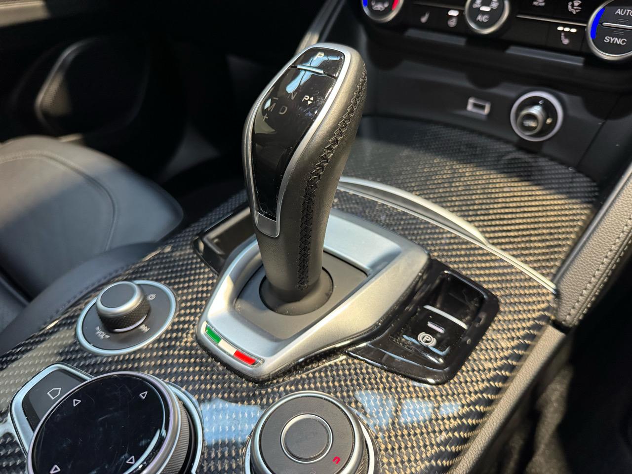 2024 Alfa Romeo Stelvio