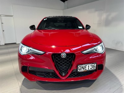 2024 Alfa Romeo Stelvio - Thumbnail