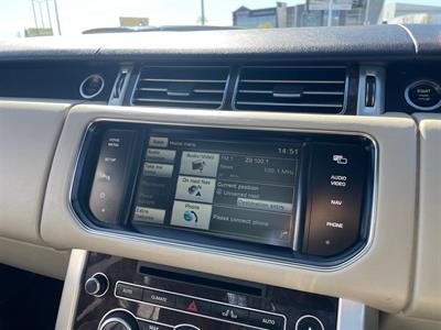 2013 Land Rover Range Rover Vogue - Thumbnail