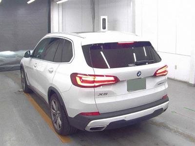 2022 BMW X5 - Thumbnail