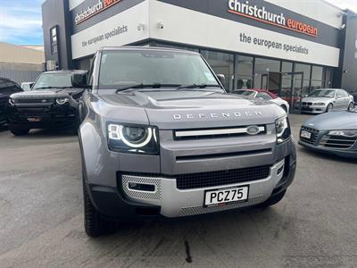 2022 Land Rover Defender - Thumbnail