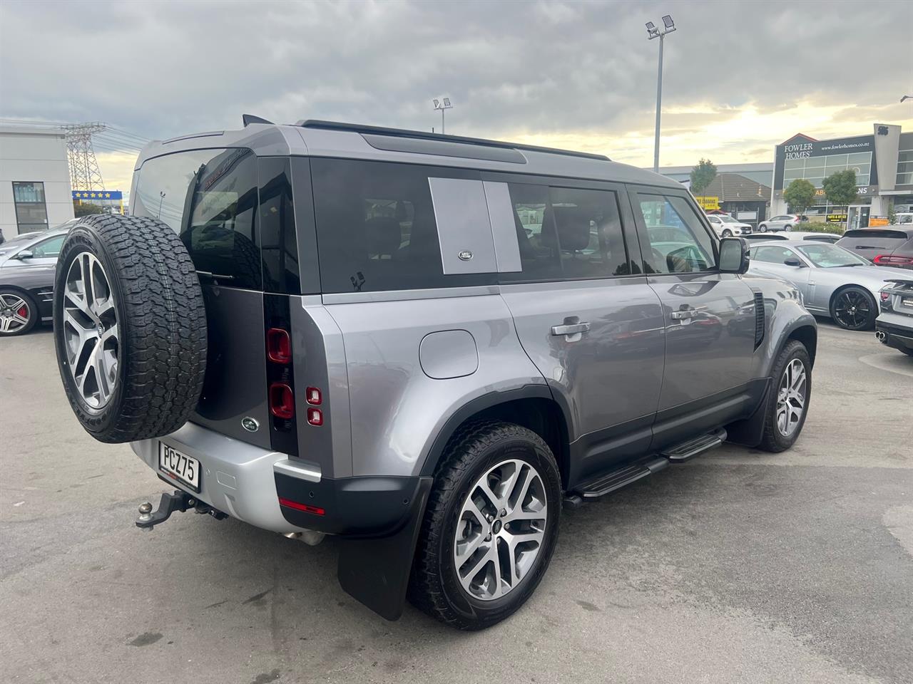 2022 Land Rover Defender