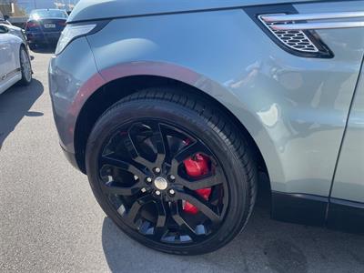 2015 Land Rover Range Rover - Thumbnail