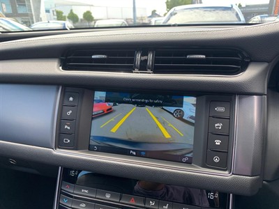 2017 Jaguar XF - Thumbnail