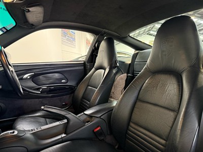 2002 Porsche 911 - Thumbnail