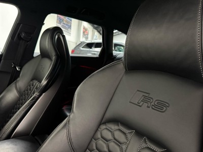 2018 Audi RS4 - Thumbnail