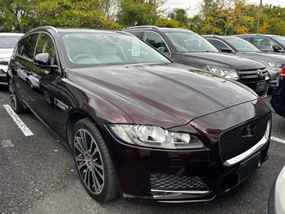 2018 Jaguar XF - Thumbnail