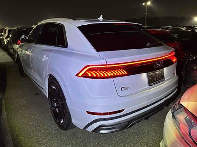 2019 Audi Q8 - Thumbnail