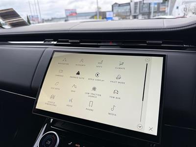 2023 Land Rover Range Rover - Thumbnail