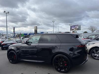 2023 Land Rover Range Rover - Thumbnail