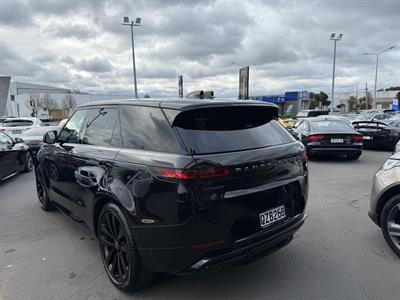 2023 Land Rover Range Rover - Thumbnail