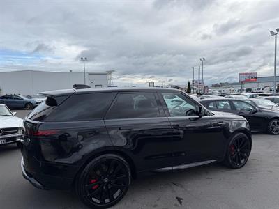 2023 Land Rover Range Rover - Thumbnail