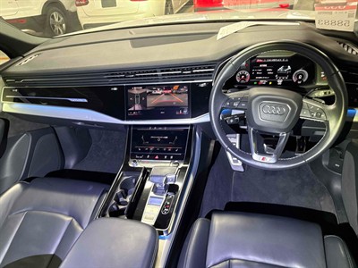 2022 Audi Q7 - Thumbnail