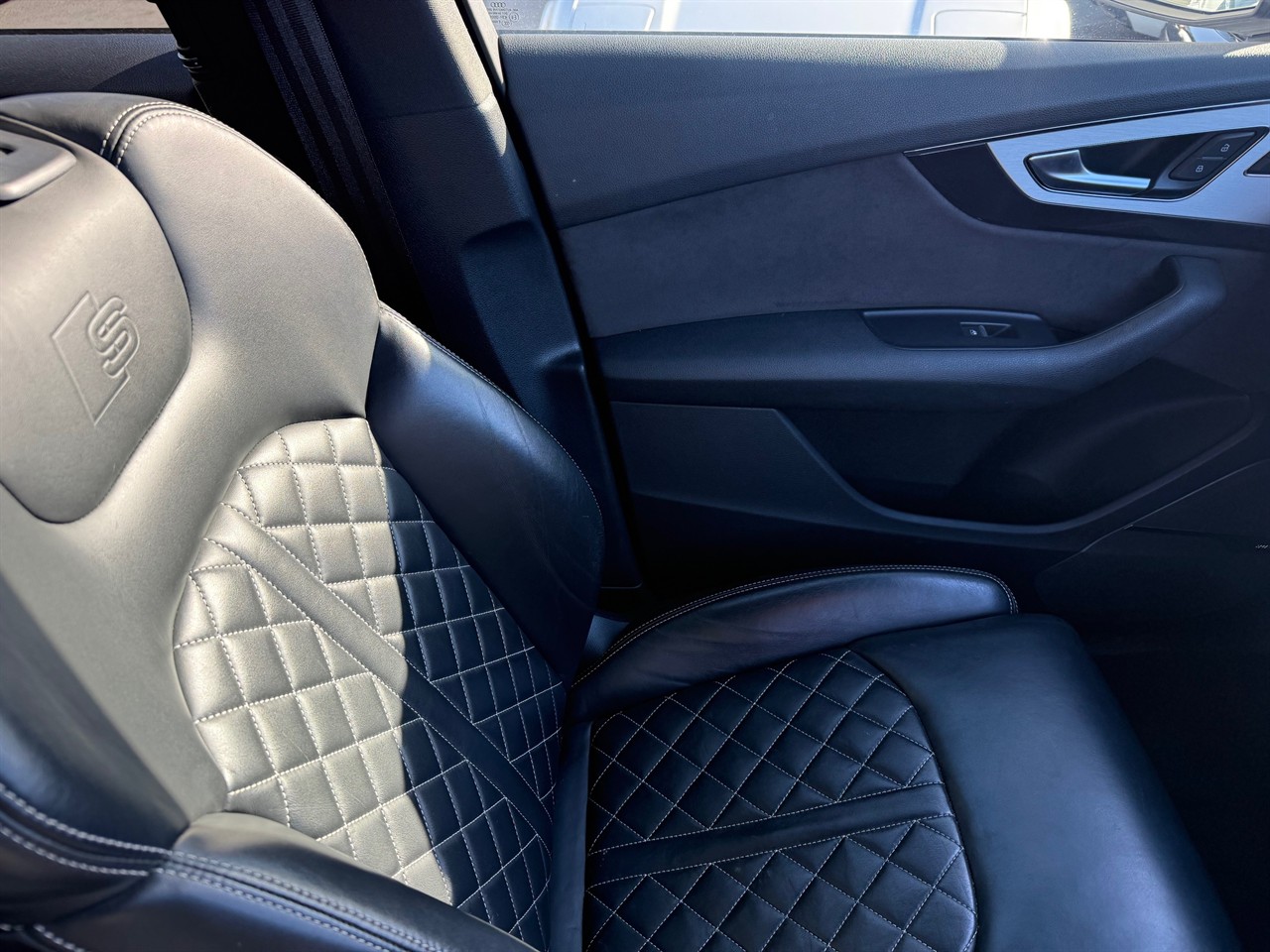 2017 Audi SQ7