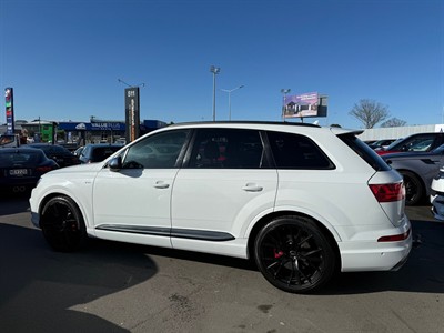 2017 Audi SQ7 - Thumbnail