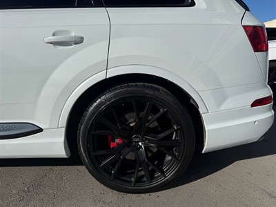 2017 Audi SQ7 - Thumbnail