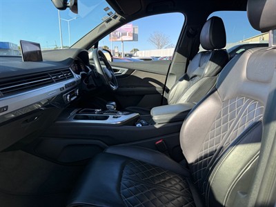2017 Audi SQ7 - Thumbnail
