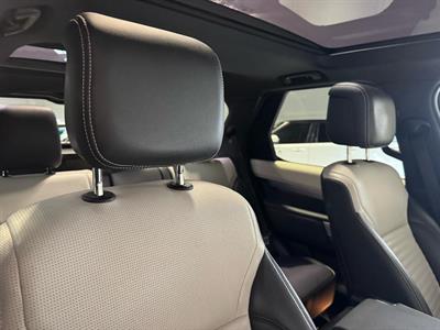 2021 Land Rover Discovery - Thumbnail