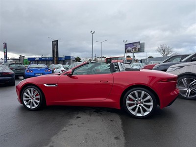 2014 Jaguar F-Type - Thumbnail