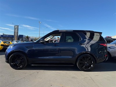 2019 Land Rover Discovery - Thumbnail