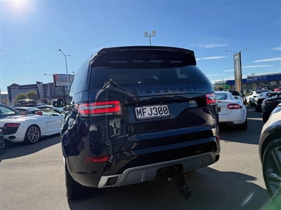 2019 Land Rover Discovery - Thumbnail