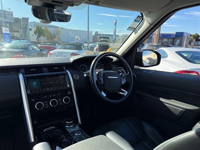 2019 Land Rover Discovery - Thumbnail