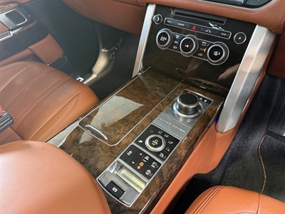 2015 Land Rover Range Rover Vogue - Thumbnail