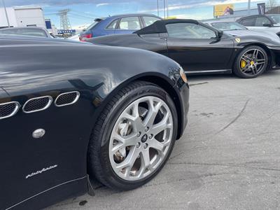 2010 Maserati Quattroporte - Thumbnail