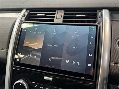 2025 Land Rover Discovery - Thumbnail