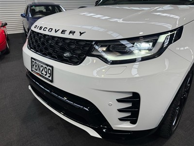 2025 Land Rover Discovery - Thumbnail