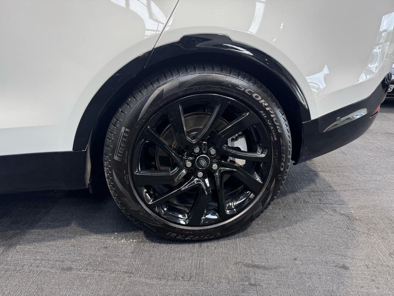 2025 Land Rover Discovery