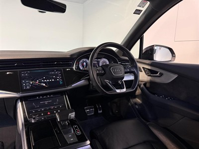2019 Audi Q7 - Thumbnail