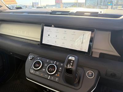 2020 Land Rover Defender - Thumbnail