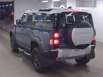 2020 Land Rover Defender - Thumbnail
