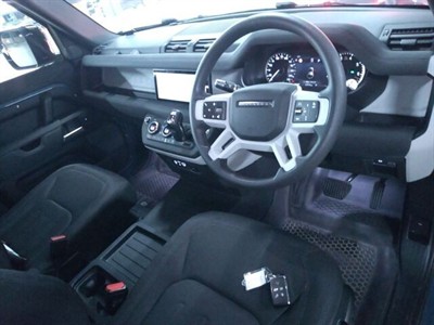2020 Land Rover Defender - Thumbnail