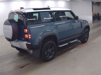 2020 Land Rover Defender - Thumbnail