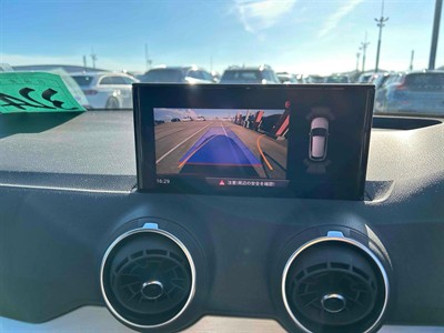 2018 Audi Q2 - Thumbnail