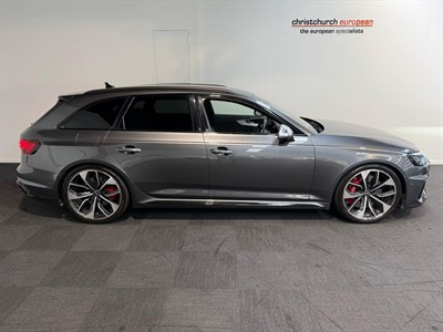 2021 Audi RS4 - Thumbnail