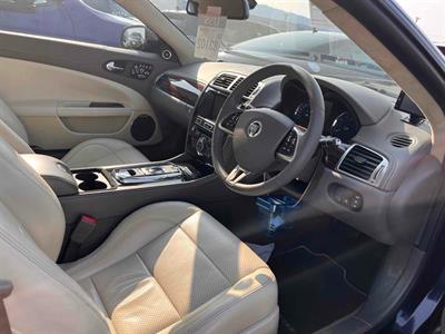 2012 Jaguar XK - Thumbnail