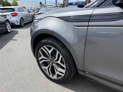2019 Land Rover Range Rover Evoque - Thumbnail