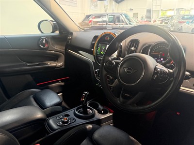 2019 Mini Countryman - Thumbnail