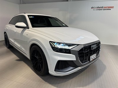 2019 Audi Q8 - Thumbnail