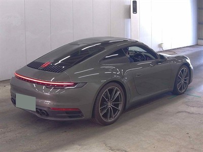 2020 Porsche 911 - Thumbnail