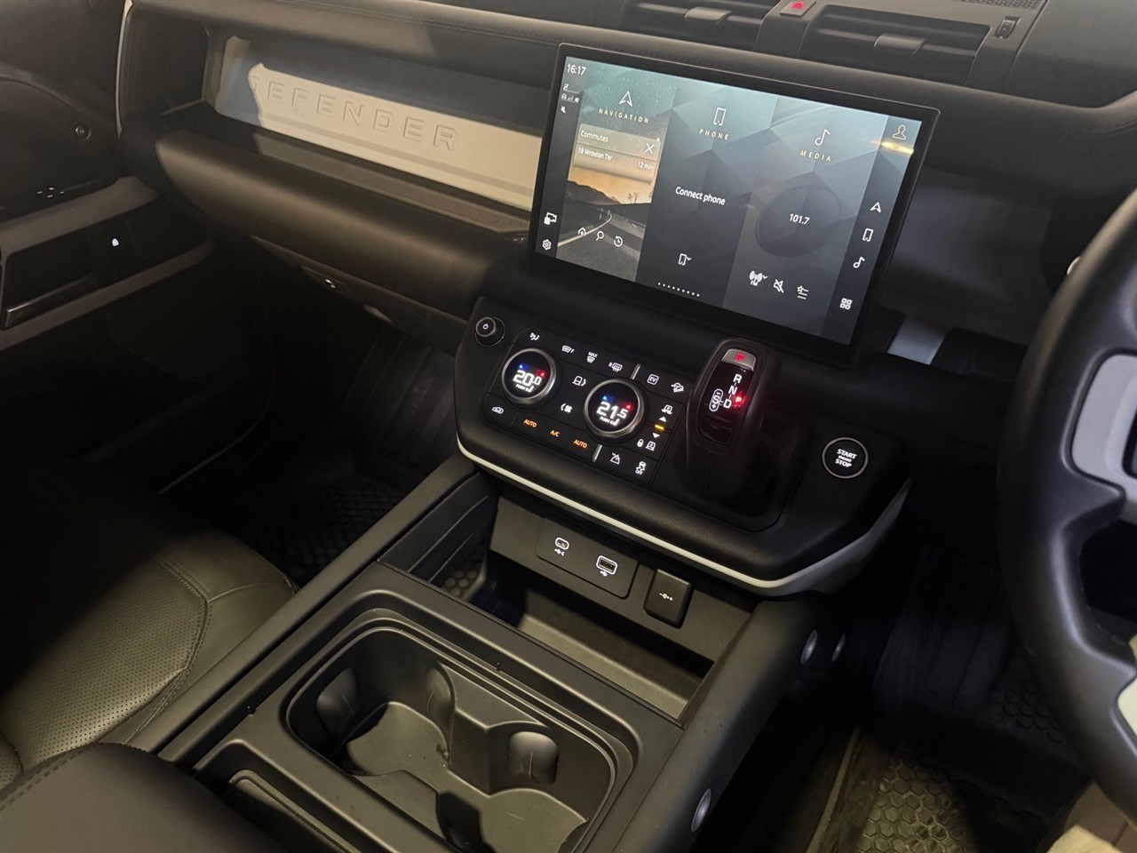 2024 Land Rover Defender