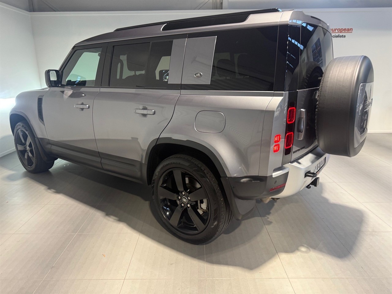 2024 Land Rover Defender
