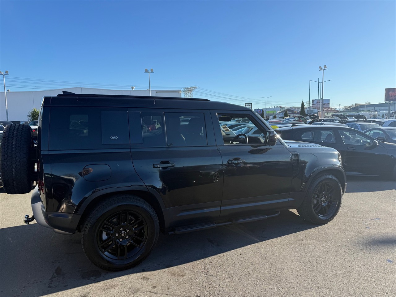 2023 Land Rover Defender