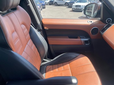 2014 Land Rover Range Rover - Thumbnail