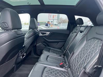 2018 Audi SQ7 - Thumbnail