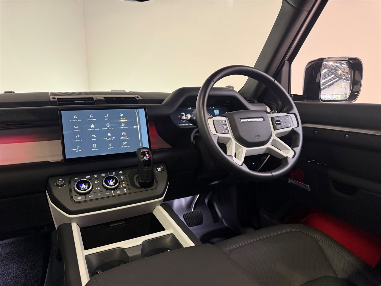 2025 Land Rover Defender