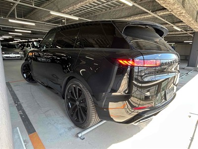 2023 Land Rover Range Rover - Thumbnail